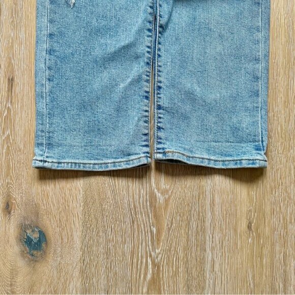 Levi's Wedgie Straight Bridge of Bellflower Jeans Coastal Cowgirl - Size 29 - Picture 4 of 16